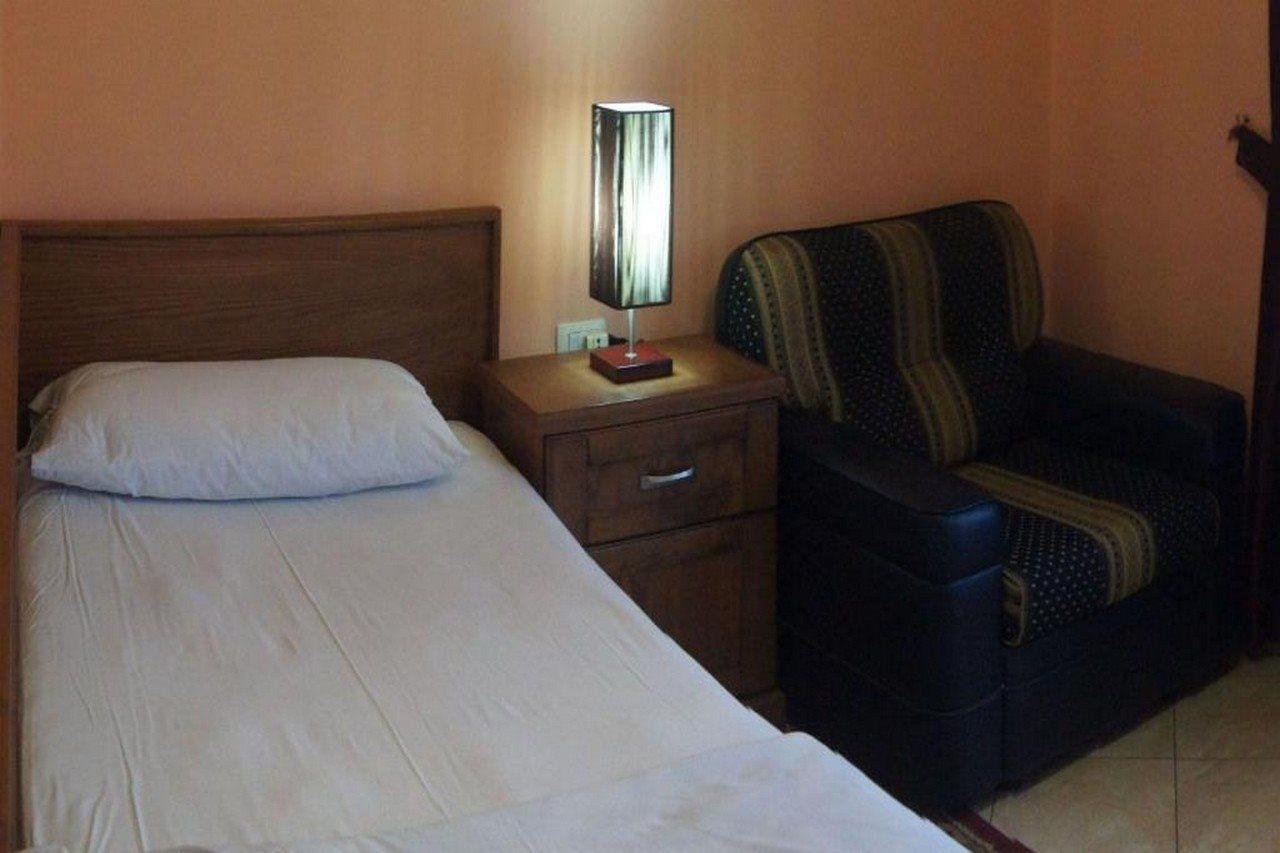 Bristol Hotel Tiranë Luaran gambar
