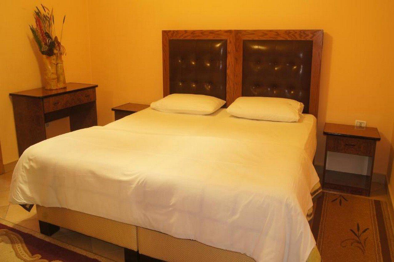 Bristol Hotel Tiranë Luaran gambar